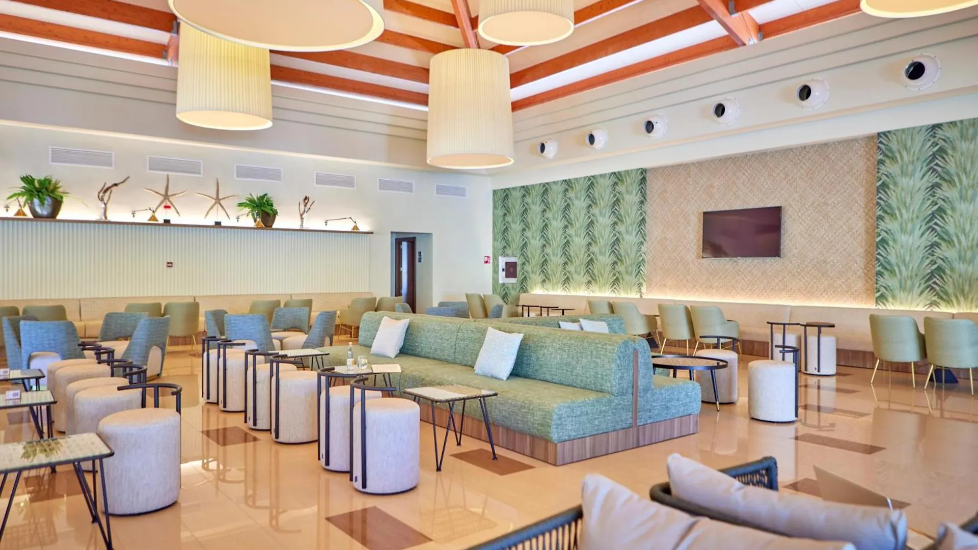 **** Aparthotel Zafiro Mallorca & Spa Can Picafort  Spanje