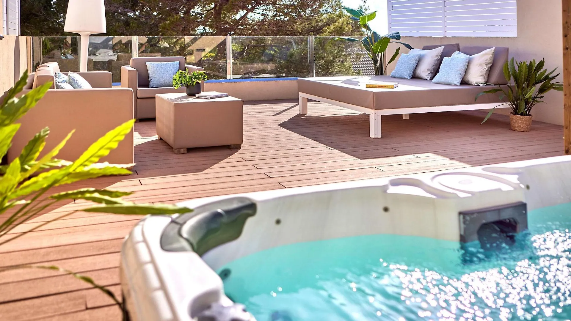 **** Aparthotel Zafiro Mallorca & Spa Can Picafort  Spanien